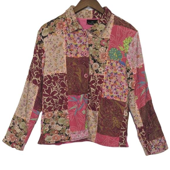 Casual Studio Jackets & Blazers - VTG Casual Studio Quilted Floral Patchwork Blazer Coat Artsy Wearable Art Small